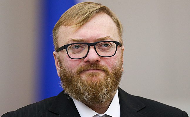 Милонов призвал МВД проверить деятельность блогера Хана