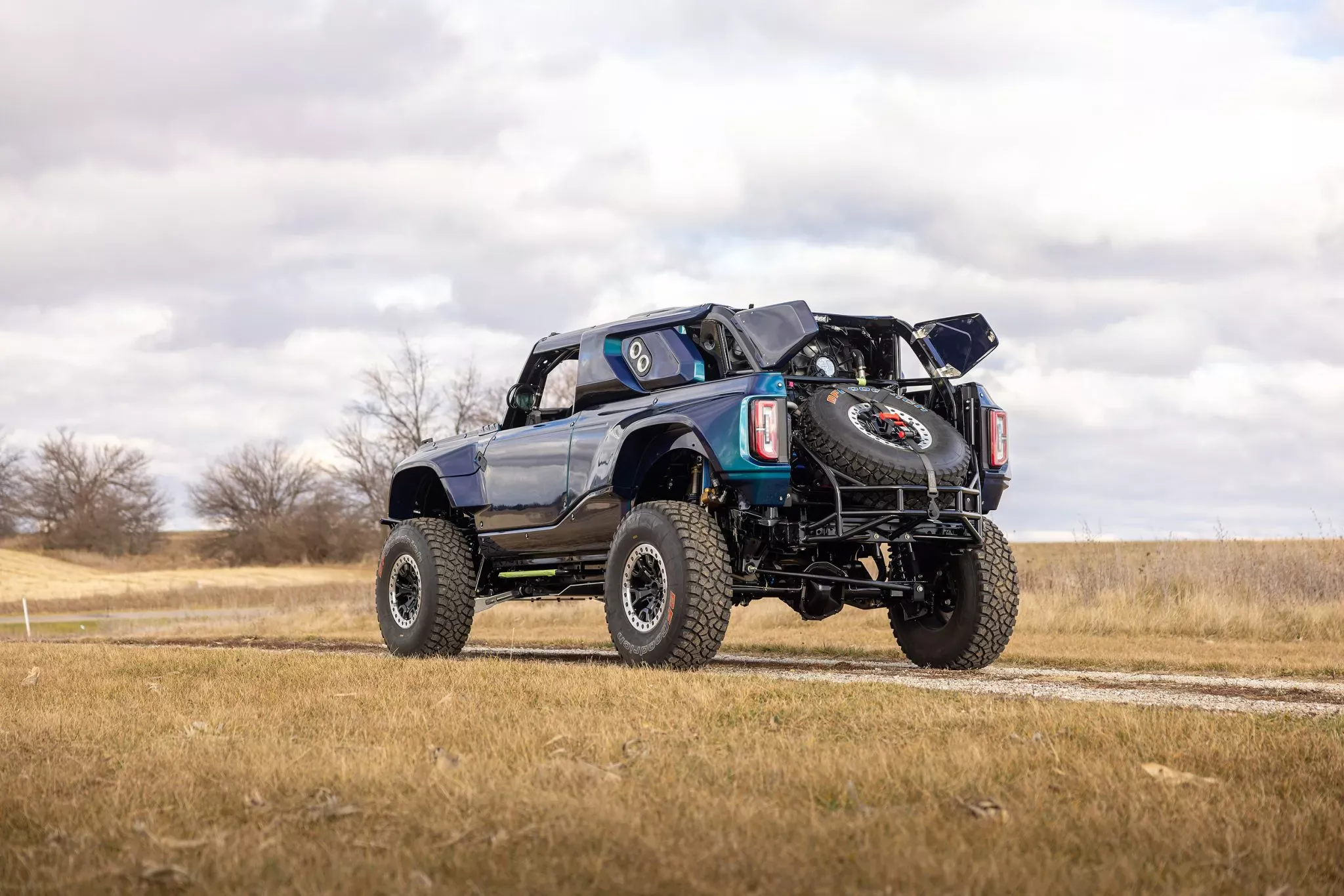 Экстремальный Ford Bronco для гонок по бездорожью выставили на продажу вдвое дороже3