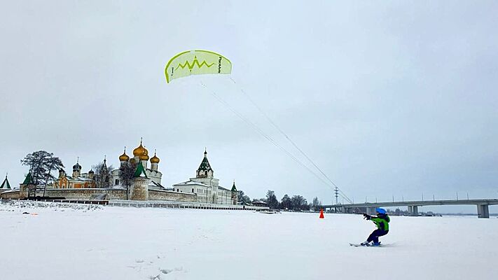 Костромской комбинат инвестирует в развитие сноукайтинга в Костроме