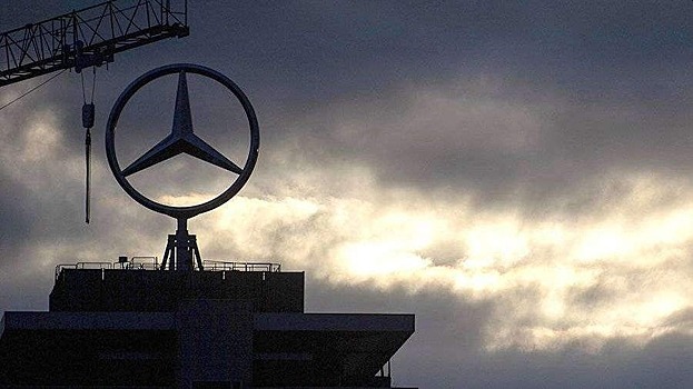 Mercedes-Benz решил продать все автосалоны в ФРГ