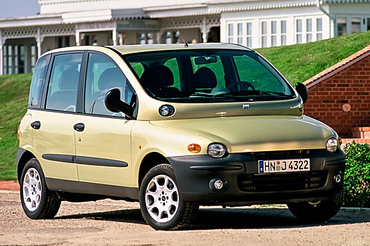 Обзор одного из самых некрасивых автомобилей в истории: FIAT Multipla