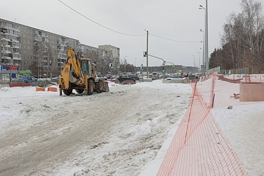 На ремонт екатеринбургских дорог потратят 1 млрд рублей