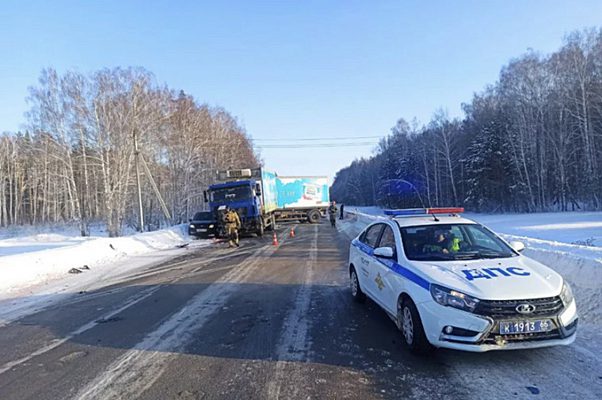 Появилось видео с места смертельной аварии на трассе Екатеринбург — Тюмень