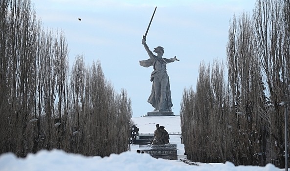 Синоптик пообещал волгоградцам ветреную и теплую погоду