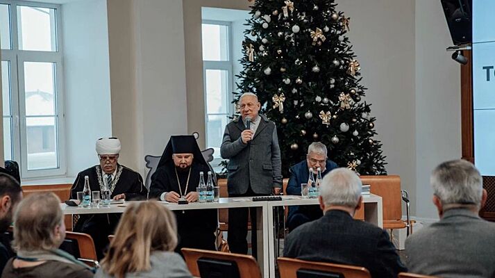 Свыше 100 человек поучаствовали в Рождественских чтениях в Мининском университете