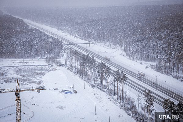 В ЯНАО открыли движение на дорогах, которые были закрыты из-за непогоды