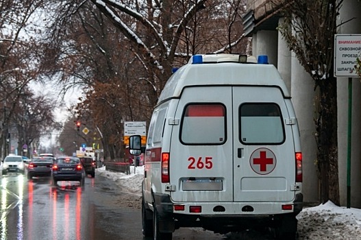 В Москве пятиклассник воткнул нож в ягодицу иранца