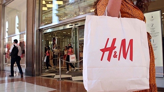 В рекламе H&M увидели сексуализацию детей