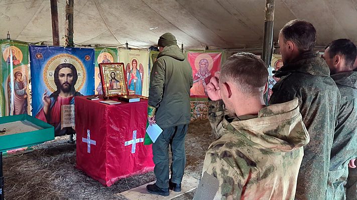 В зоне СВО организовали работу полевых православного и буддийского храмов