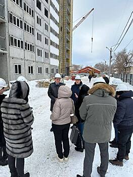 Зампрокурора проверил строительство многоквартирных домов на ул. Планерной в Оренбурге