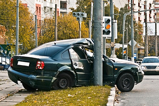 Автовладельцы, повредившие машины из-за плохих дорог, не получат выплат по ОСАГО