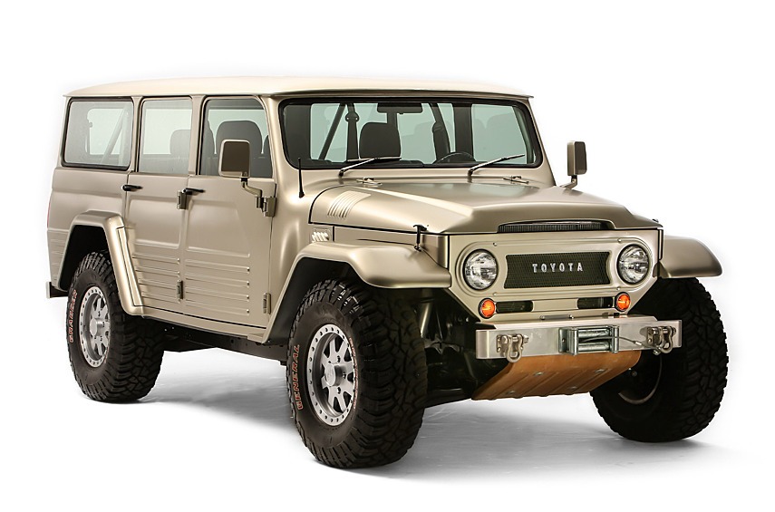 Toyota Retro Cruiser. В честь возобновления продаж Land Cruiser в США японский производитель восстановил к прошлогоднему шоу SEMA рестомод образца 1999-го. Его создала Rod Millen Group под руководством гонщика Рода Миллена.