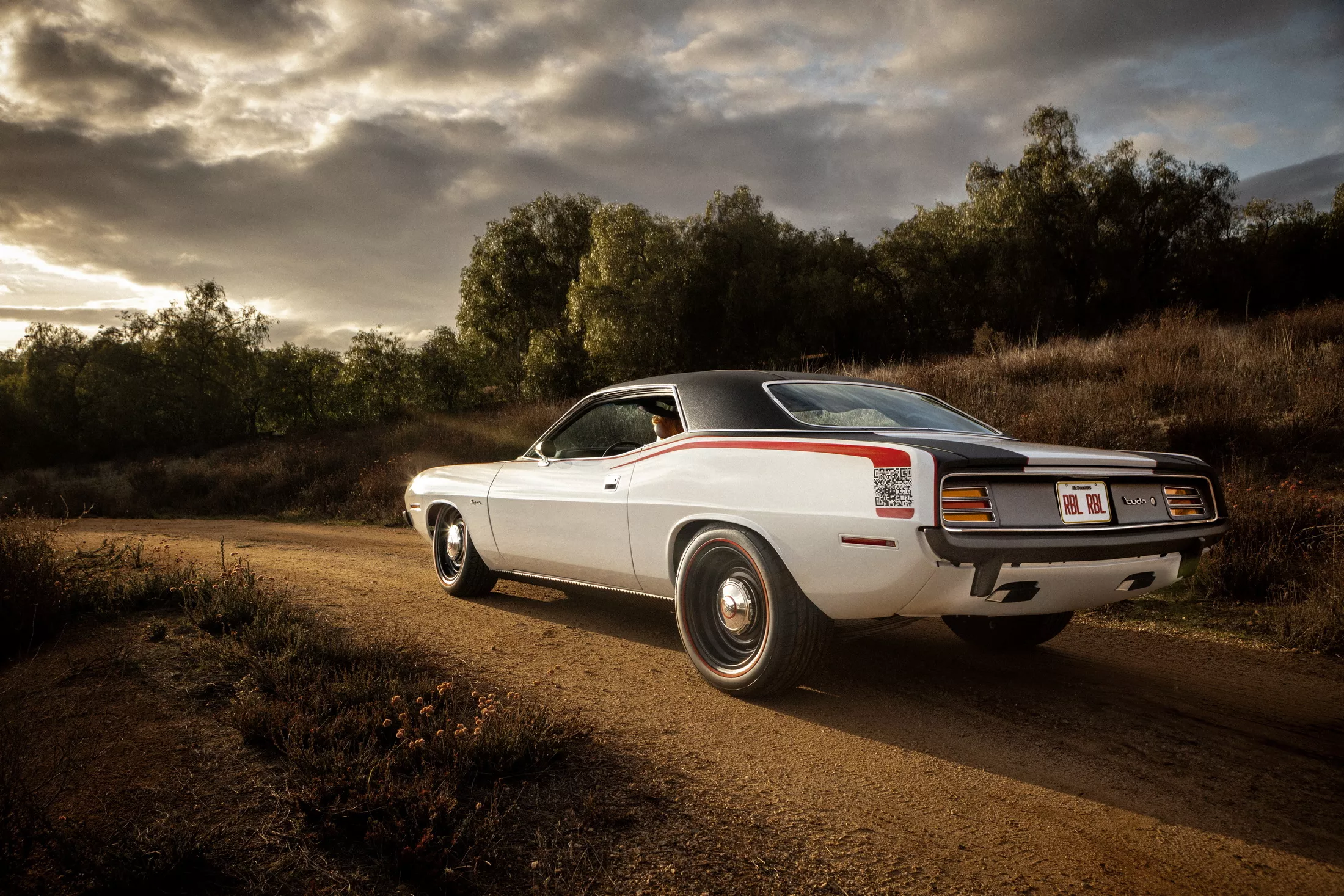 Культовый Plymouth Barracuda превратили в «Бургеромобиль»2