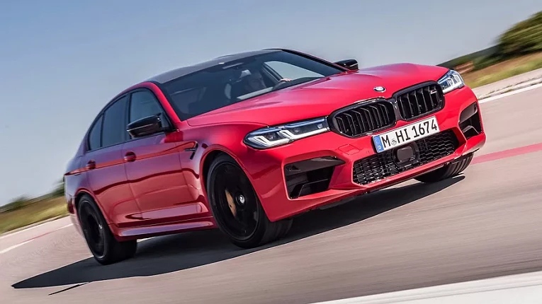 Новый BMW M5 может оказаться почти на полтонны тяжелее предшественника3