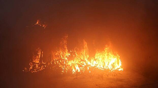 Промышленное предприятие во Львове загорелось после взрыва