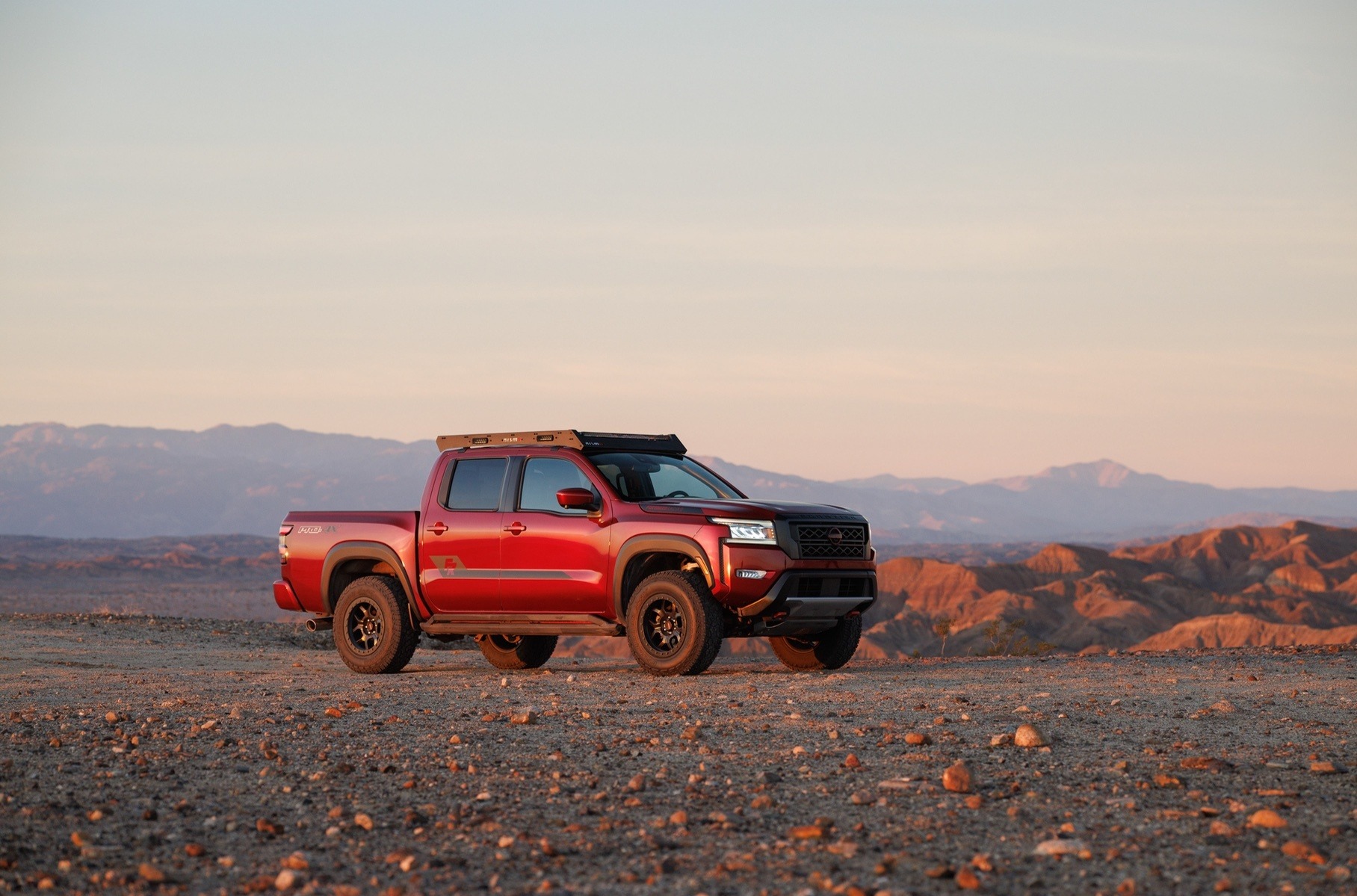 У Nissan Frontier появилась версия в стиле гоночного пикапа5