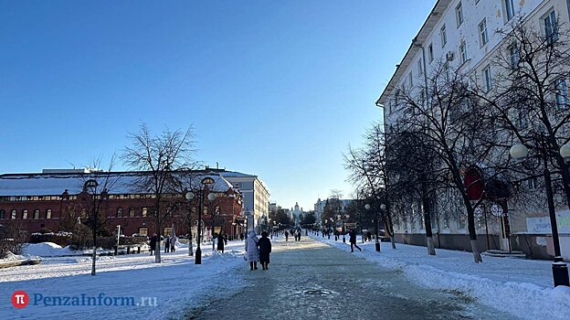 Весной продолжат перекладывать плитку на улице Московской