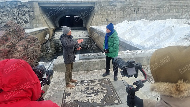 В передаче «Жизнь своих» покажут «Уральские локомотивы» и Городок чекистов