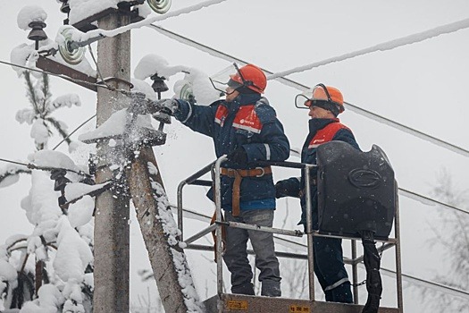 В Ростовской области после непогоды электроснабжение восстановили для 250 тыс. жителей