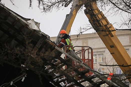 В Волгограде рухнула стена дома