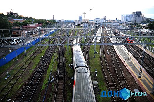 Молодой житель Ростовской области погиб на крыше электровоза в Петербурге