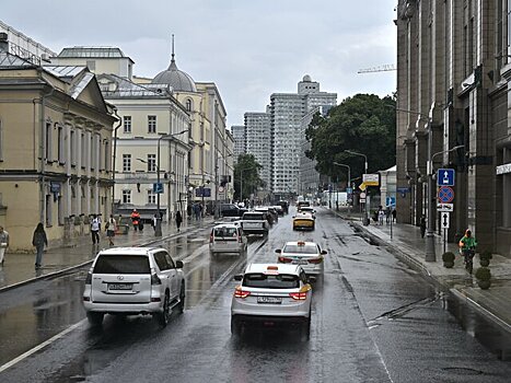 Переменная облачность с дождем прогнозируется в Москве 20 августа