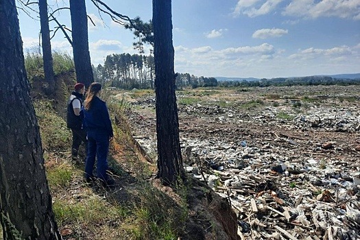 Под Екатеринбургом нашли свалку с опасными медицинскими отходами