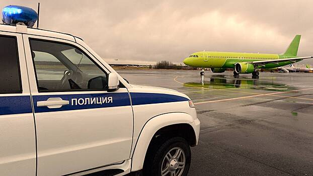 Полиция Приморья разыскала несовершеннолетнюю девушку, без ведома мамы улетевшую в другой регион