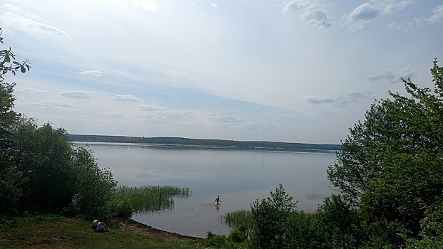 В Каспийском море нашли утонувшего после столкновения тюбинга с сапбордами