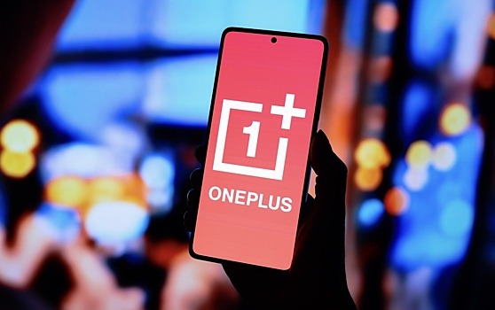 Названы сроки выхода флагманского OnePlus 13