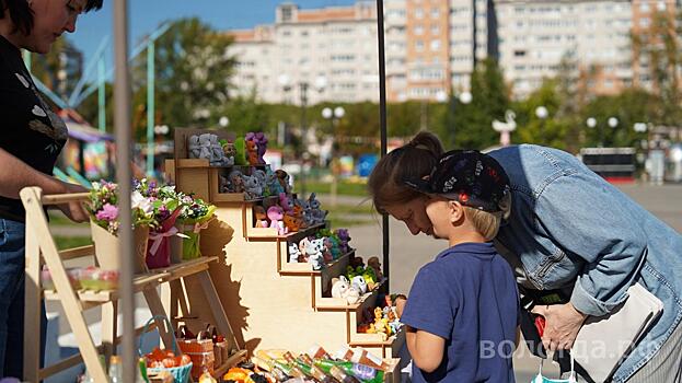 Пять сельскохозяйственных ярмарок открылись сегодня в Вологде