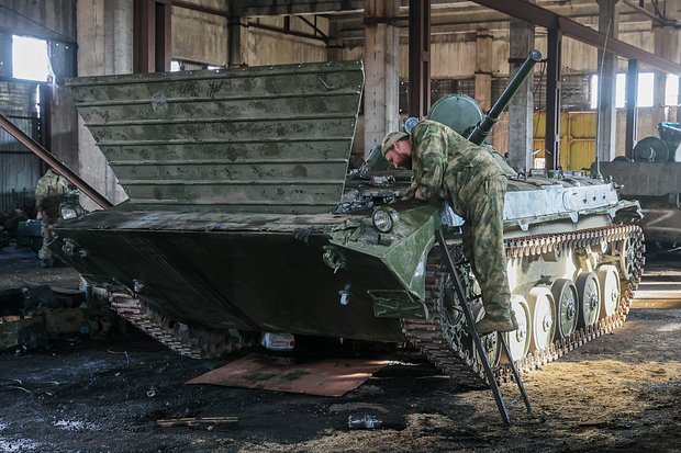 «Пока идет движ, я буду со своими» Как отец и сын ушли добровольцами на СВО и защищали родной Донецк?4