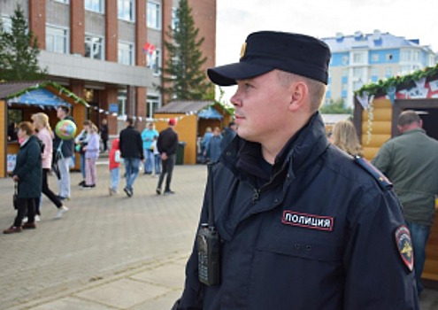 Полиция Ненецкого автономного округа обеспечила безопасность и правопорядок во время проведения праздничных мероприятий и выборов