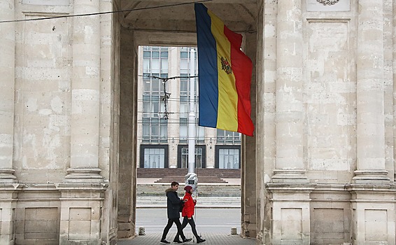 В ЕС заявили, что будут сотрудничать с Молдавией при любом исходе референдума