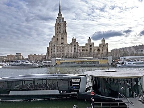 Причал "Трехгорный" временно закроют для судов речного электротранспорта