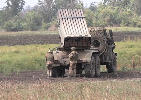 Расчет РСЗО «Град» уничтожил скопление живой силы и техники ВСУ обеспечив продвижение штурмовых подразделений «Южной» группировки войск на Донецком направлении СВО