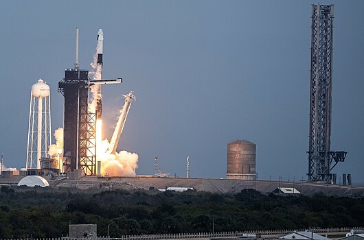 SpaceX Starship против Boeing Starliner: что нужно знать о ракетах будущего