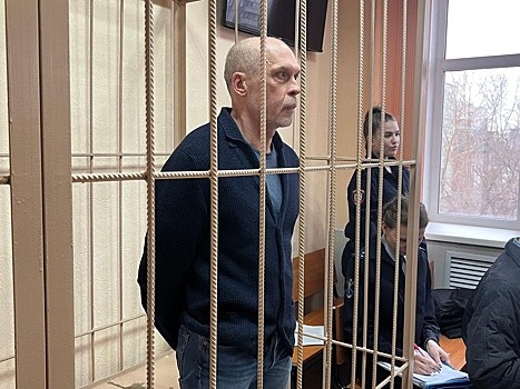 Суд в Новосибирске продлил арест экс-директора ФК «Новосибирск» Перлова