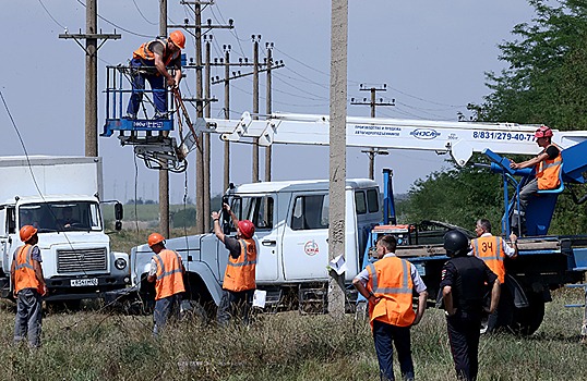 В Крыму почти 5 тысяч человек остались без электроснабжения из-за технологических нарушений в сетях