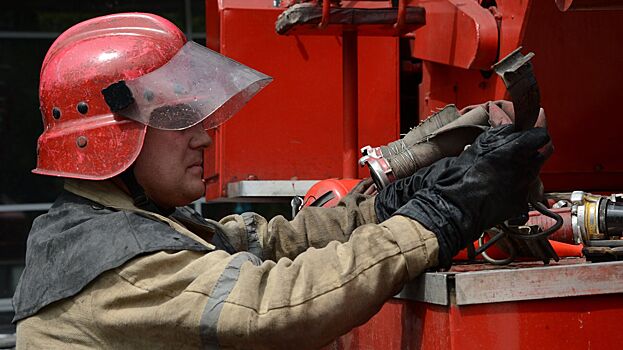 В Таганроге начался пожар из-за упавшего дрона