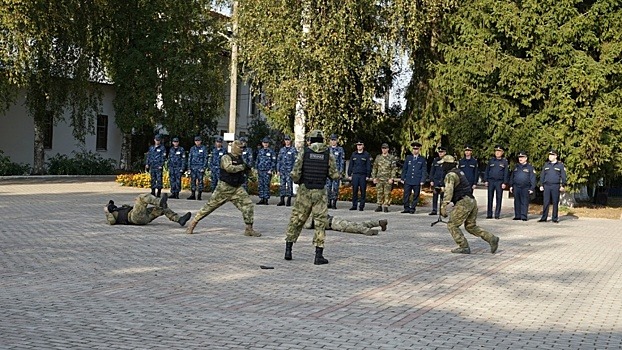 В Вологде проходит II этап смотра-конкурса на лучшего начальника караула специальных подразделений УИС