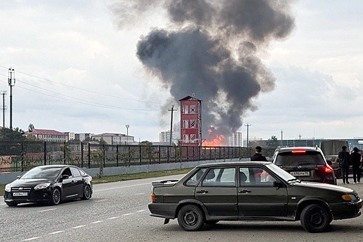 МЧС: Четыре человека погибли при взрыве на АЗС в Грозном, двое из них дети