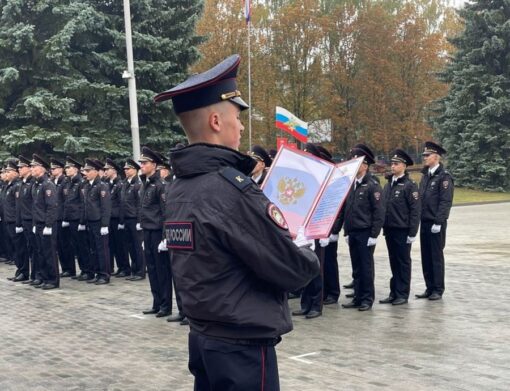 Первокурсники Орловского юридического института приняли присягу0