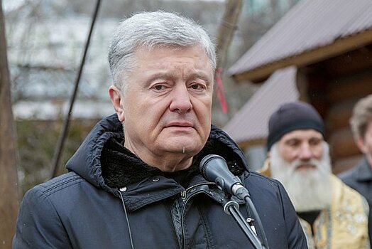 Порошенко обвинил украинские власти в бегстве из Киева в первые дни конфликта