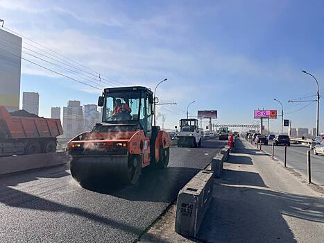 Пробки из-за закрытия Димитровского моста продлятся до конца недели