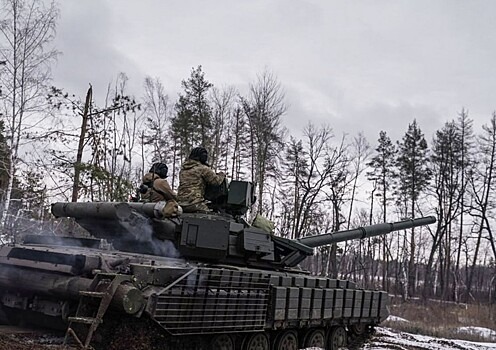 Стало известно о скоплении техники и военных ВСУ на границе с Россией