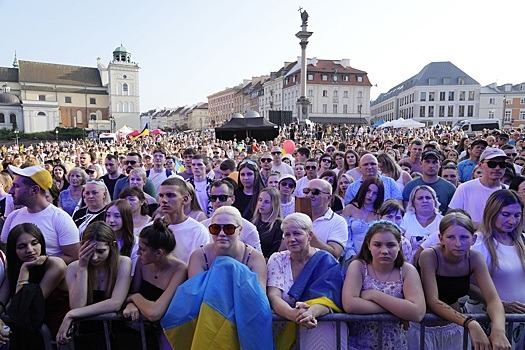 Украинские СМИ выяснили, чего жители страны хотят на самом деле