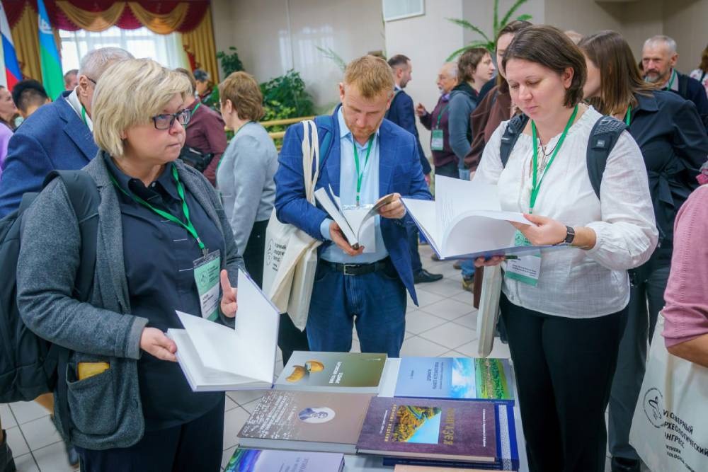 В Югре собрались знаменитые археологи мира2