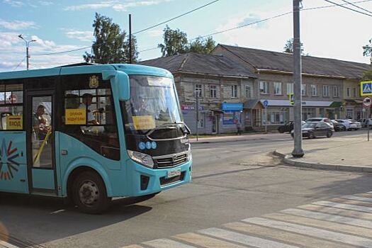 В Пыть-Яхе водители автобусов устроили забастовку и не вышли на линию