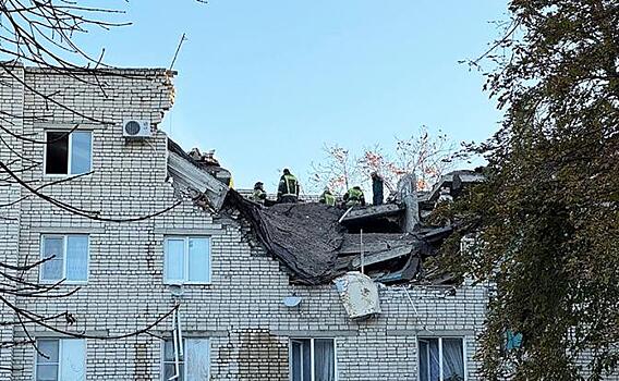 Взрыв в Черкесске: под завалами нашли тело погибшего